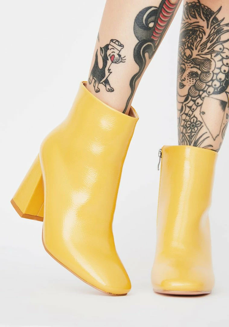 Budget ๐ Public Desire Mustard Aimee Patent Ankle ๐ฅพ Boots ๐ฅพ Boots & Booties ๐ 3 Public Desire Mustard Aimee Patent Ankle Boots Boots & Booties