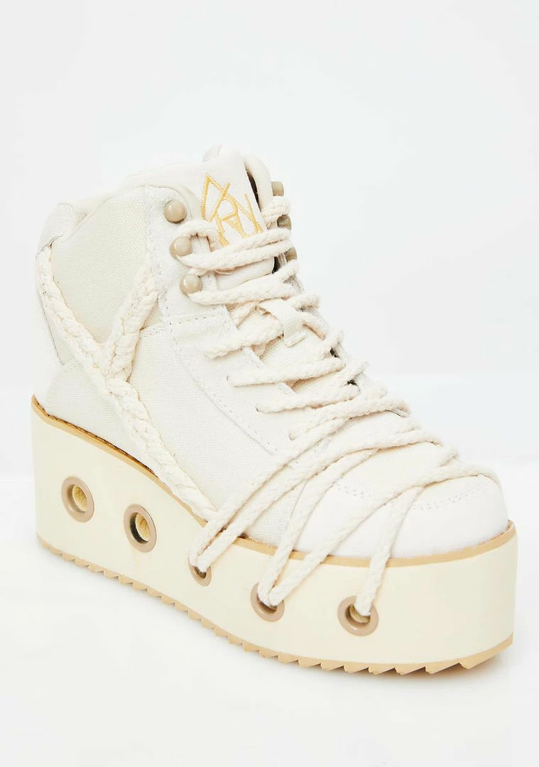 Brand new ✔️ Public Desire Dark Romance Glitter Platform Ankle 🥾 Boots 🥾 Boots & Booties ⭐ 6 Public Desire Dark Romance Glitter Platform Ankle Boots Boots & Booties