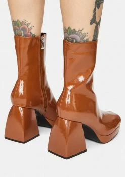 Cheap ๐ Public Desire Tan Patent Imagine Chunky Heel Ankle ๐ฅพ Boots ๐ 7 Public Desire Tan Patent Imagine Chunky Heel Ankle Boots