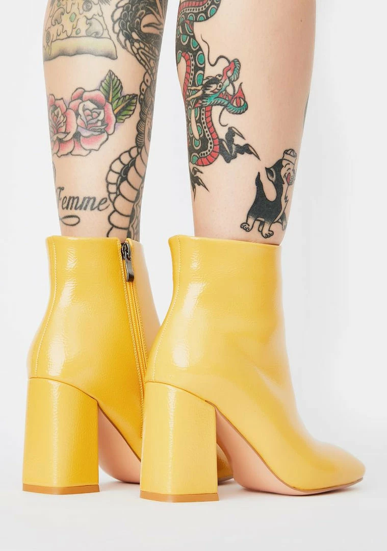 Budget ๐ Public Desire Mustard Aimee Patent Ankle ๐ฅพ Boots ๐ฅพ Boots & Booties ๐ 4 Public Desire Mustard Aimee Patent Ankle Boots Boots & Booties
