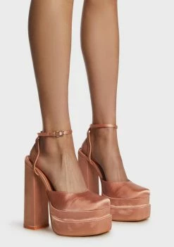 Flash Sale 🔥 Public Desire Platforms Peach Satin Moonchild Platform 👠 Heels 💯 6 Public Desire Platforms Peach Satin Moonchild Platform Heels