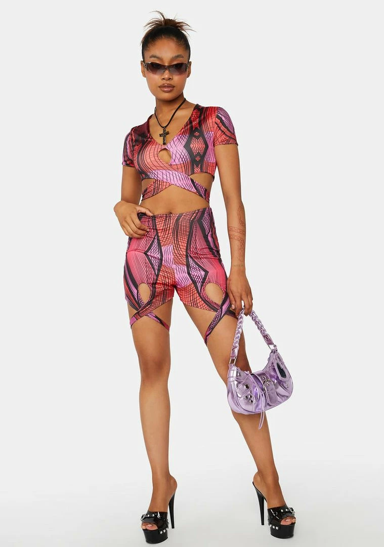 Cheapest 🥰 Public Desire Abstract Printed Wrap Crop Top Wrap Top 😍 2 Public Desire Abstract Printed Wrap Crop Top Wrap Top