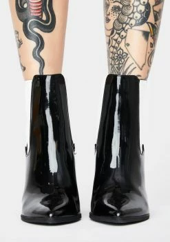 Cheap ๐ Public Desire Patent Brianna Ankle ๐ฅพ Boots โ 6 Public Desire Patent Brianna Ankle Boots