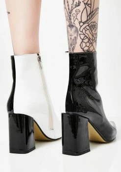 Brand new π Public Desire Chaos Two-Tone Patent Ankle π₯Ύ Boots π₯Ύ Boots & Booties π 8 Public Desire Chaos Two-Tone Patent Ankle Boots Boots & Booties
