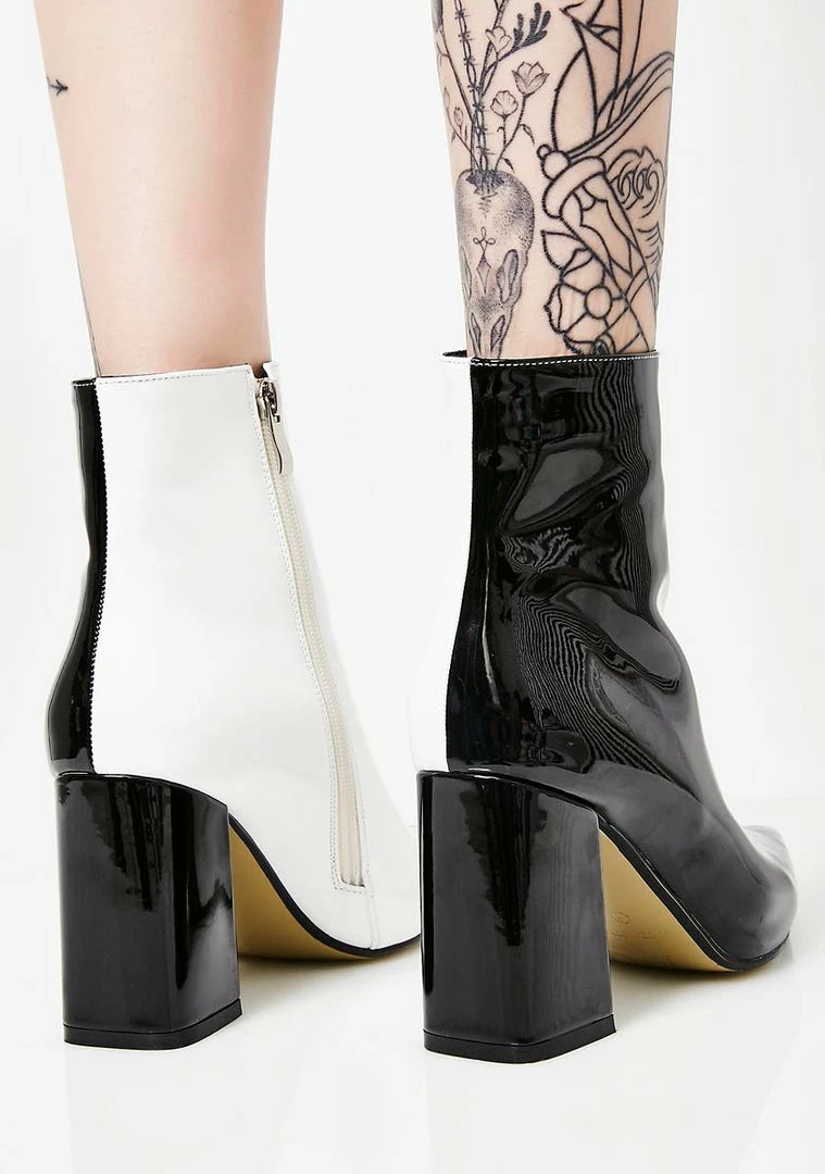 Brand new π Public Desire Chaos Two-Tone Patent Ankle π₯Ύ Boots π₯Ύ Boots & Booties π 4 Public Desire Chaos Two-Tone Patent Ankle Boots Boots & Booties